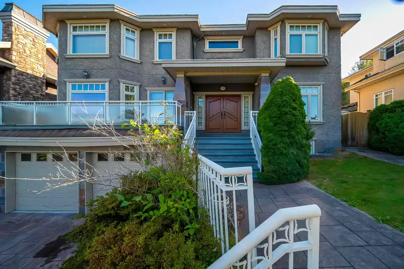 7371 UNION STREET - photo 1 of 40