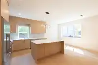 3 3615 TURNER STREET - thumbnail 5