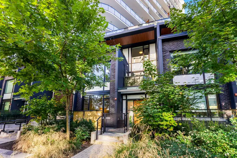 111 8761 UNIVERSITY CRESCENT - photo 1 of 40