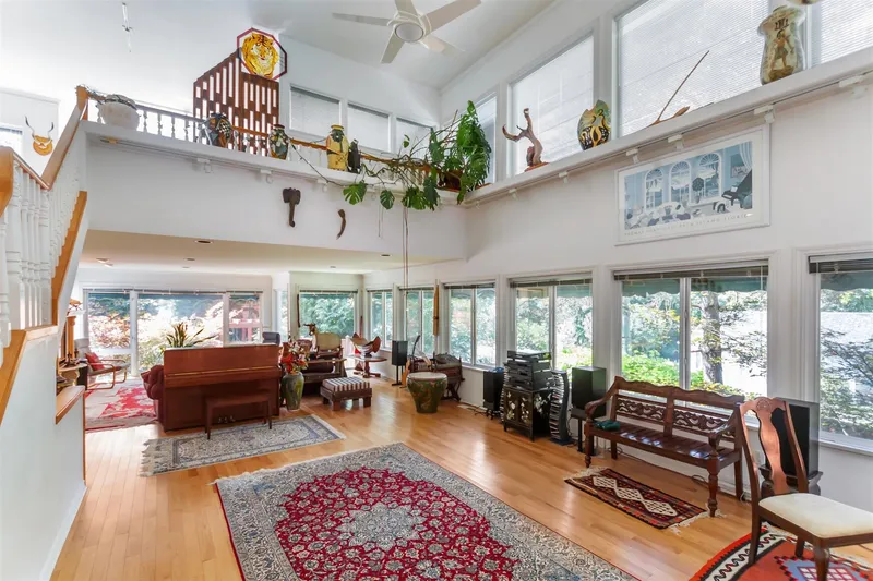 1650 IOCO ROAD - photo 4 of 25