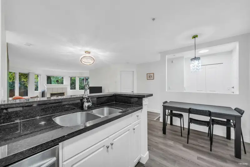 107 7139 18TH AVENUE - photo 4 of 18
