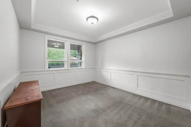 13466 235 STREET - photo 4 of 38