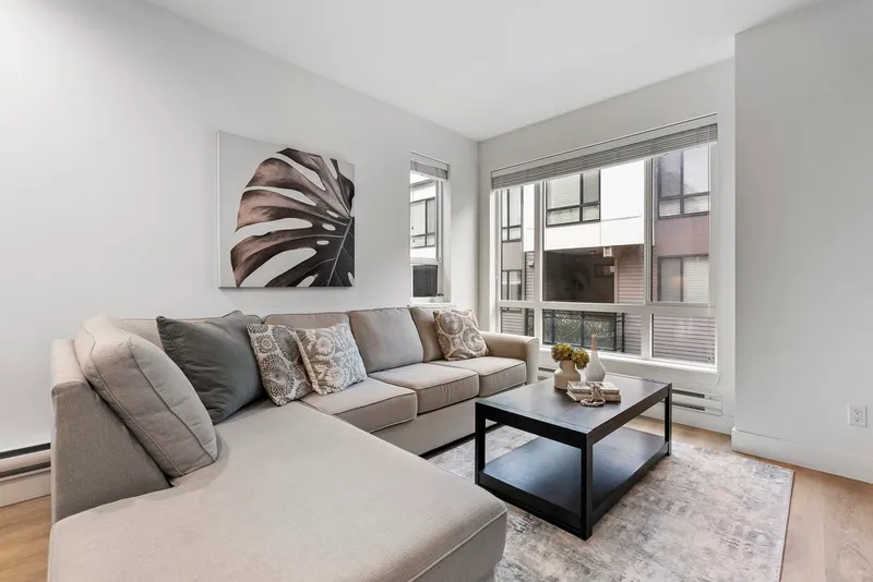 79 16433 19 AVENUE - photo 2 of 25