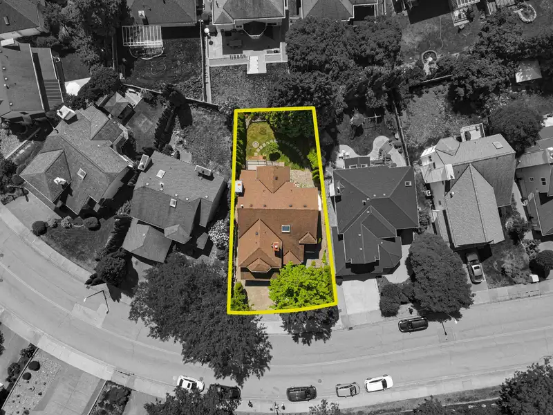 1476 LANSDOWNE DRIVE - photo 4 of 40
