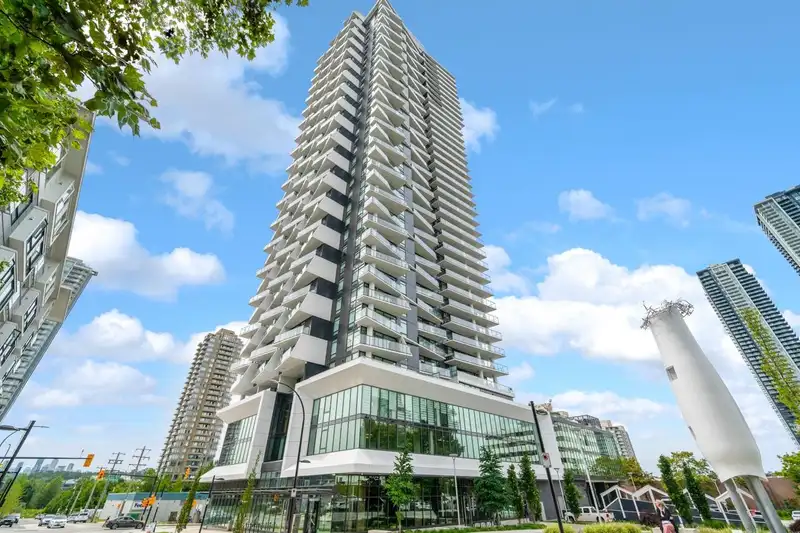 2101 2181 MADISON AVENUE - photo 1 of 27