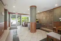 104 1400 VIEW CRESCENT - thumbnail 4