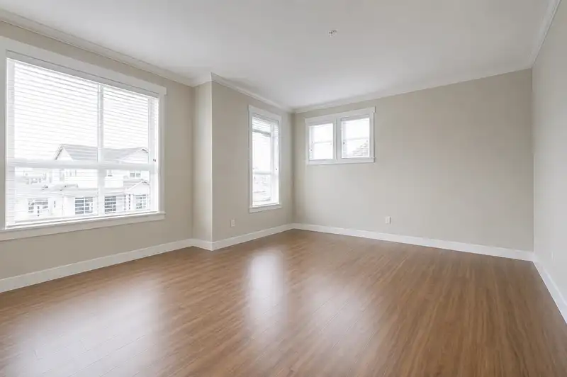 5 7157 210 STREET - photo 4 of 31