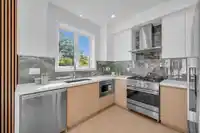 3 2893 ETON STREET - thumbnail 4
