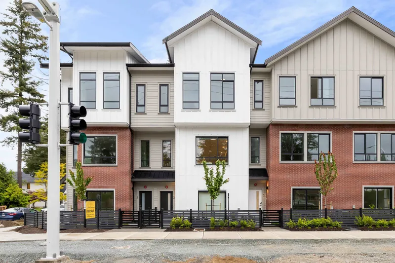 4530 208 STREET - photo 2 of 25