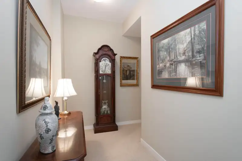 101 2799 YEW STREET - photo 4 of 32