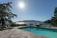 5240 MARINE DRIVE - thumbnail 2