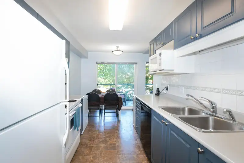304 20433 53 AVENUE - photo 4 of 31