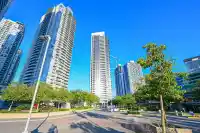 409 9887 WHALLEY BOULEVARD - thumbnail 1