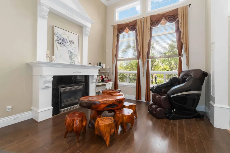 6040 ADAMS PLACE - photo 3 of 25