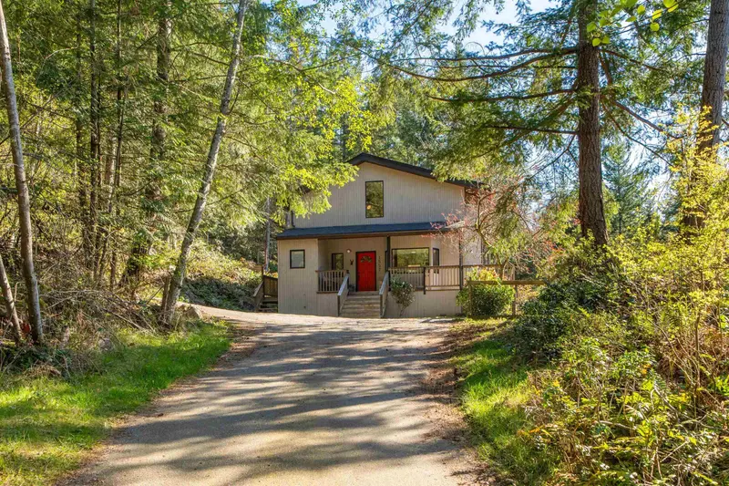 1557 WHITESAILS DRIVE - photo 3 of 25