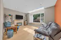 2030 E 2ND AVENUE - thumbnail 16