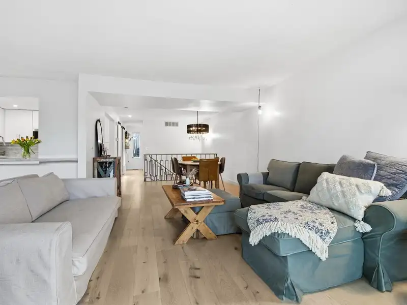 96 SHORELINE CIRCLE - photo 3 of 26