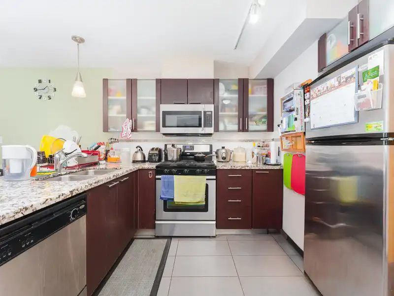1303 7888 SABA ROAD - photo 3 of 20