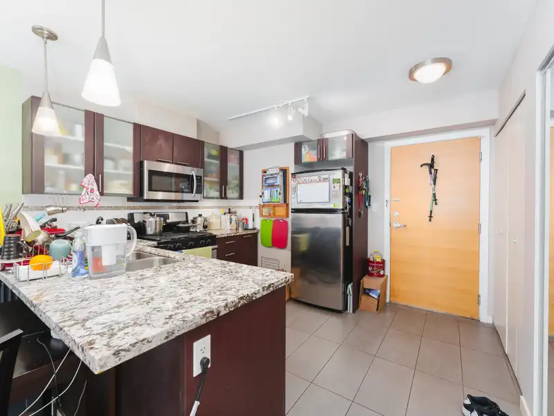 1303 7888 SABA ROAD - photo 4 of 20