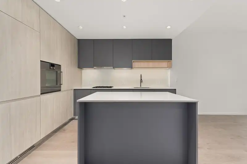 1105 6500 MINORU BOULEVARD - photo 3 of 33