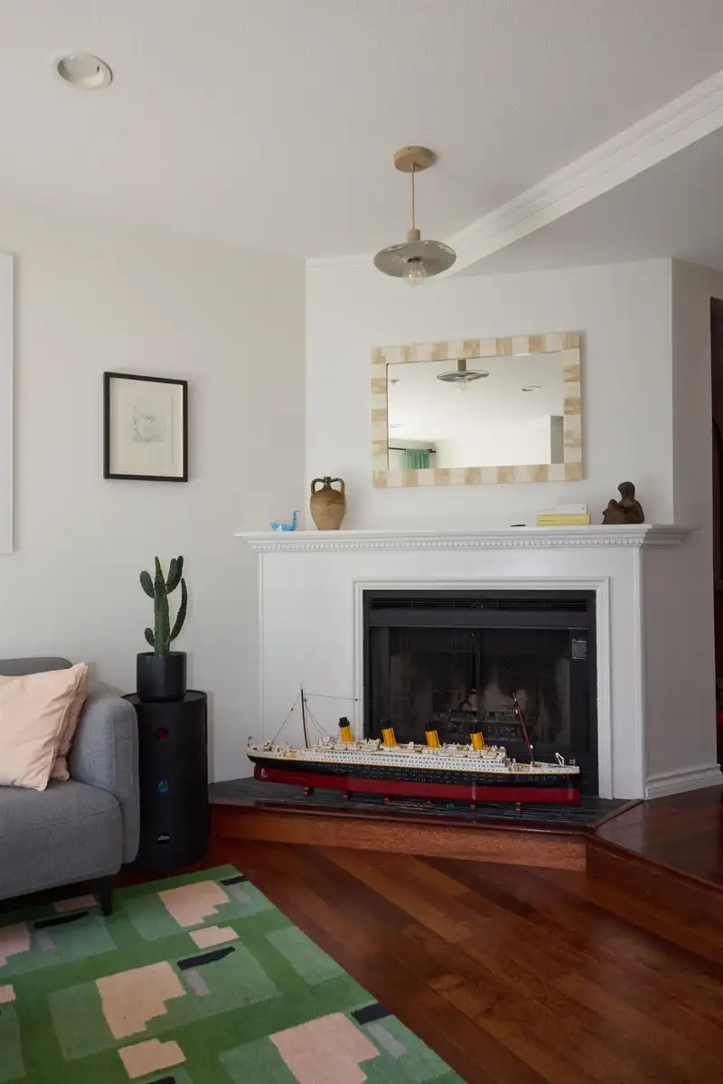 136 W 14TH AVENUE - photo 4 of 24