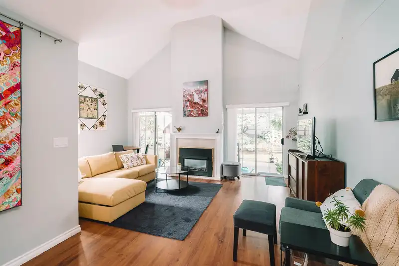 72 6140 192 STREET - photo 1 of 40