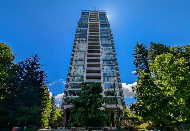 1707 7088 18TH AVENUE - photo 1 of 29