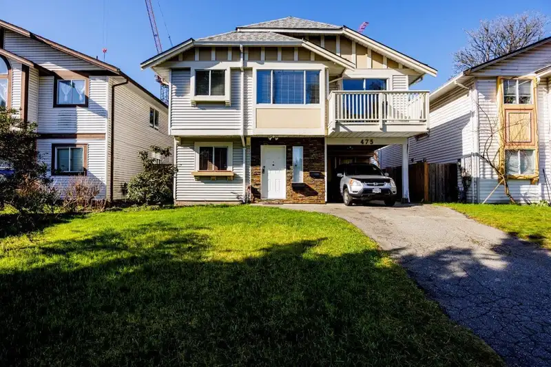 475 ORWELL STREET - photo 1 of 40
