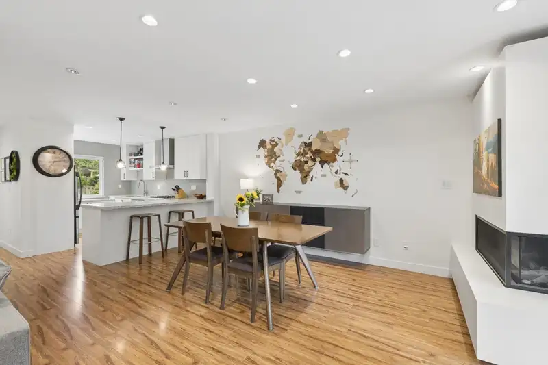 4715 HOSKINS ROAD - photo 3 of 40