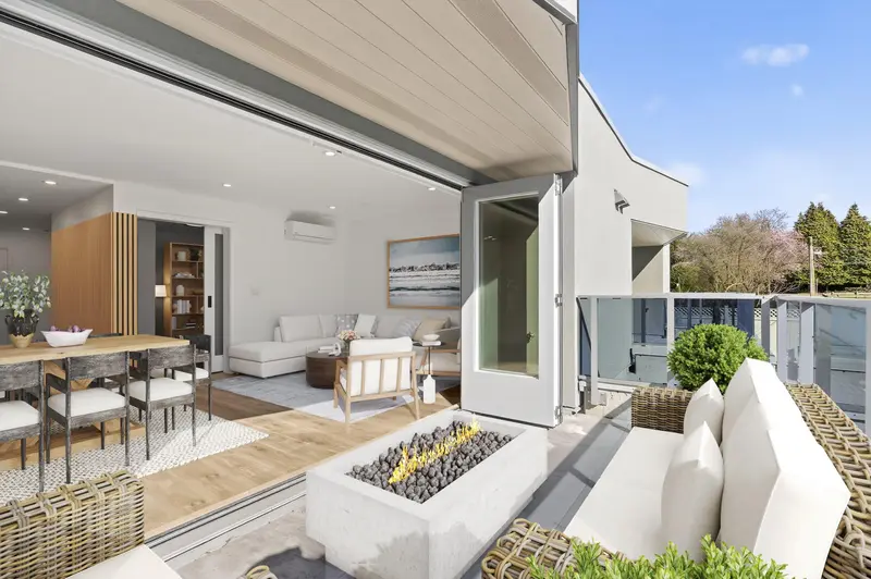 6 33160 PLAXTON CRESCENT - photo 3 of 25