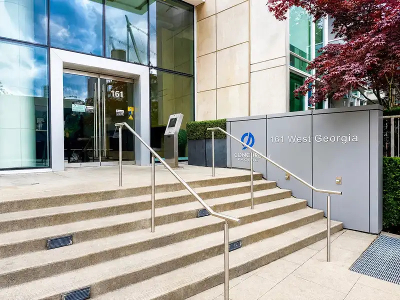 505 161 W GEORGIA STREET - photo 2 of 20