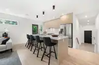 2025 MACKAY AVENUE - thumbnail 7