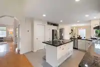 14733 75A AVENUE - thumbnail 13