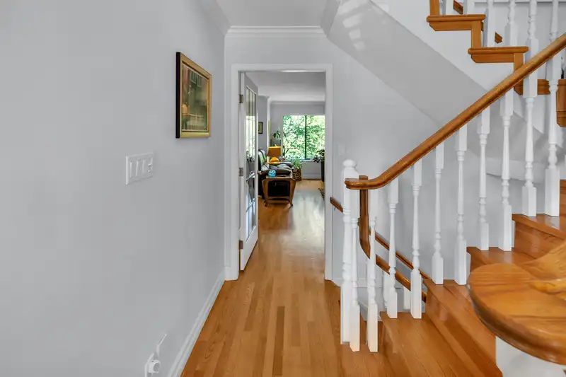 34 2962 NELSON PLACE - photo 4 of 38