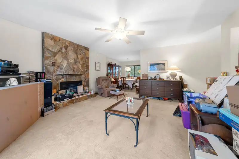 9762 149 STREET - photo 3 of 40