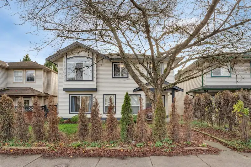 23712 DEWDNEY TRUNK ROAD - photo 2 of 40