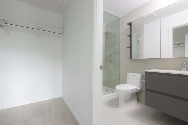 224 6808 MINORU BOULEVARD - photo 4 of 8