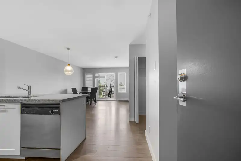 418 12075 EDGE STREET - photo 2 of 17