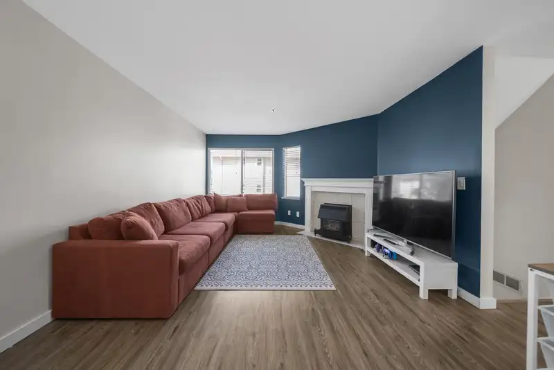 69 3087 IMMEL STREET - photo 2 of 29