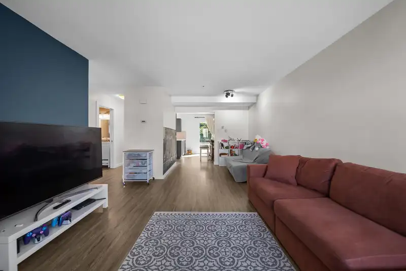 69 3087 IMMEL STREET - photo 4 of 29