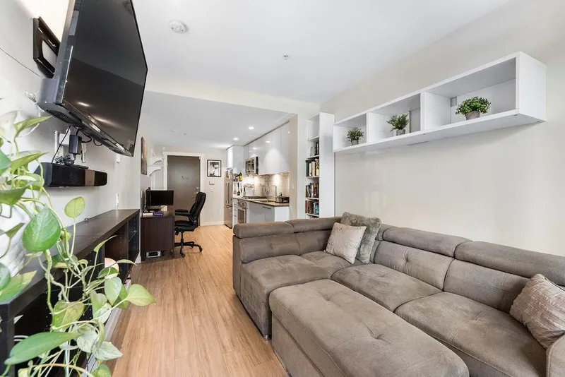 3 2651 LIBRARY LANE - photo 3 of 25