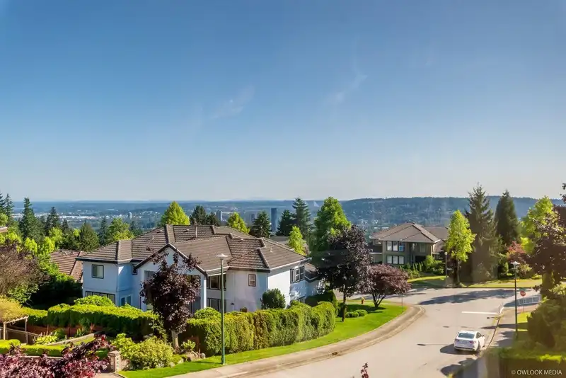 3065 YELLOWCEDAR PLACE - photo 2 of 22