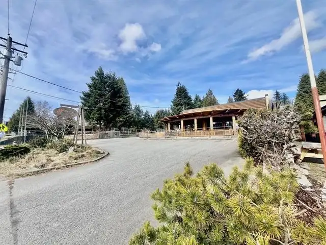 818 GIBSONS WAY - photo 2 of 14