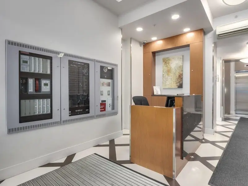 506 821 CAMBIE STREET - photo 3 of 11