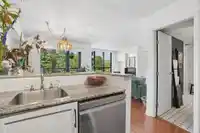 306 55 ALEXANDER STREET - thumbnail 13