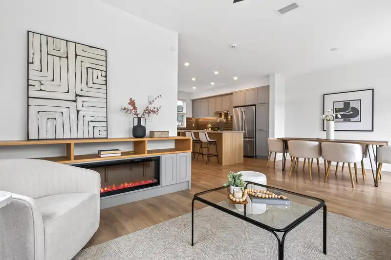 131 1290 MITCHELL STREET - photo 1 of 38