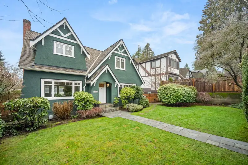 5869 DUNBAR STREET - photo 2 of 40