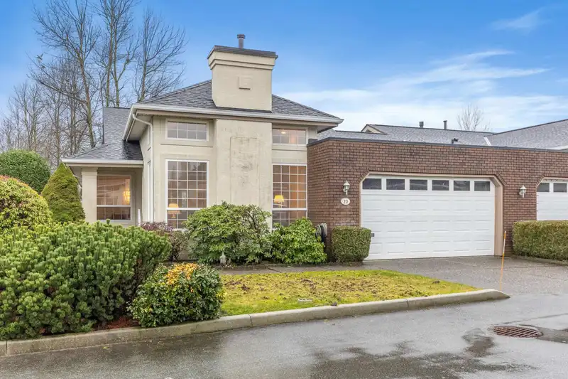 23 31450 SPUR AVENUE - photo 1 of 40