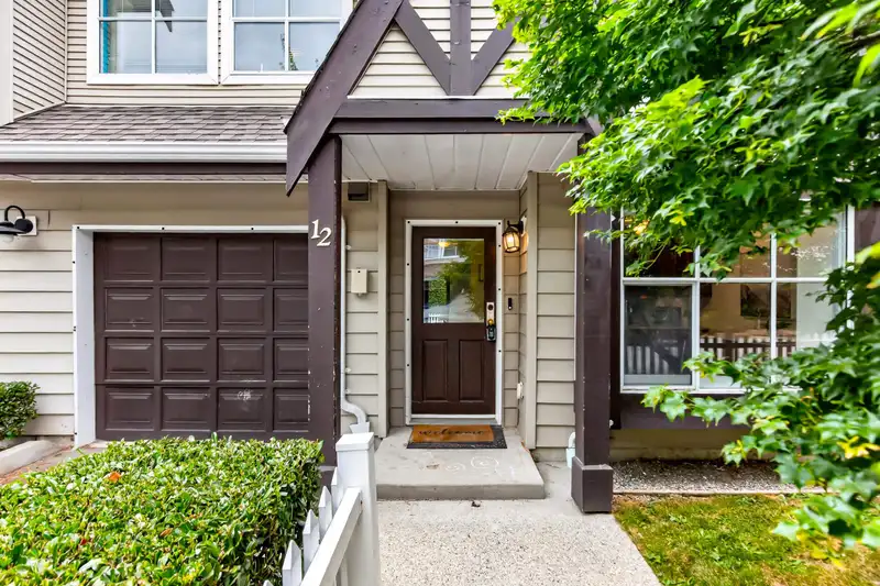 12 12099 237 STREET - photo 1 of 38