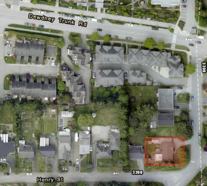 3370 VIEWMOUNT DRIVE - photo 2 of 3